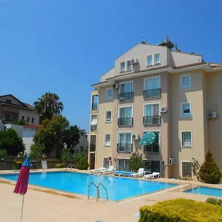 Sunset 1 Beds Apts 페티예